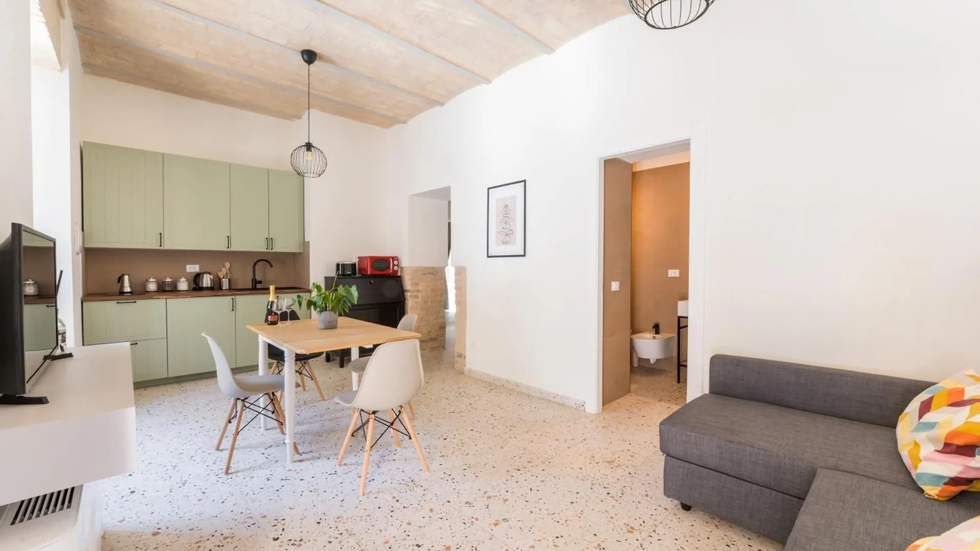 Famm - Cozy Flat In Trastevere ローマ イタリア