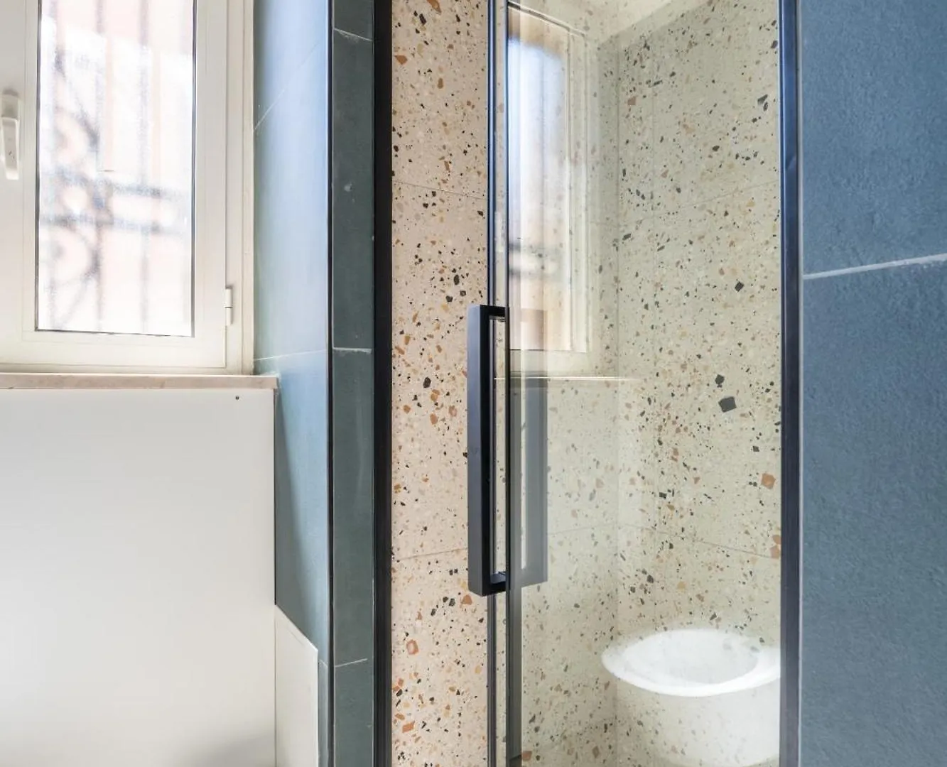 Famm - Cozy Flat In Trastevere ローマ アパート