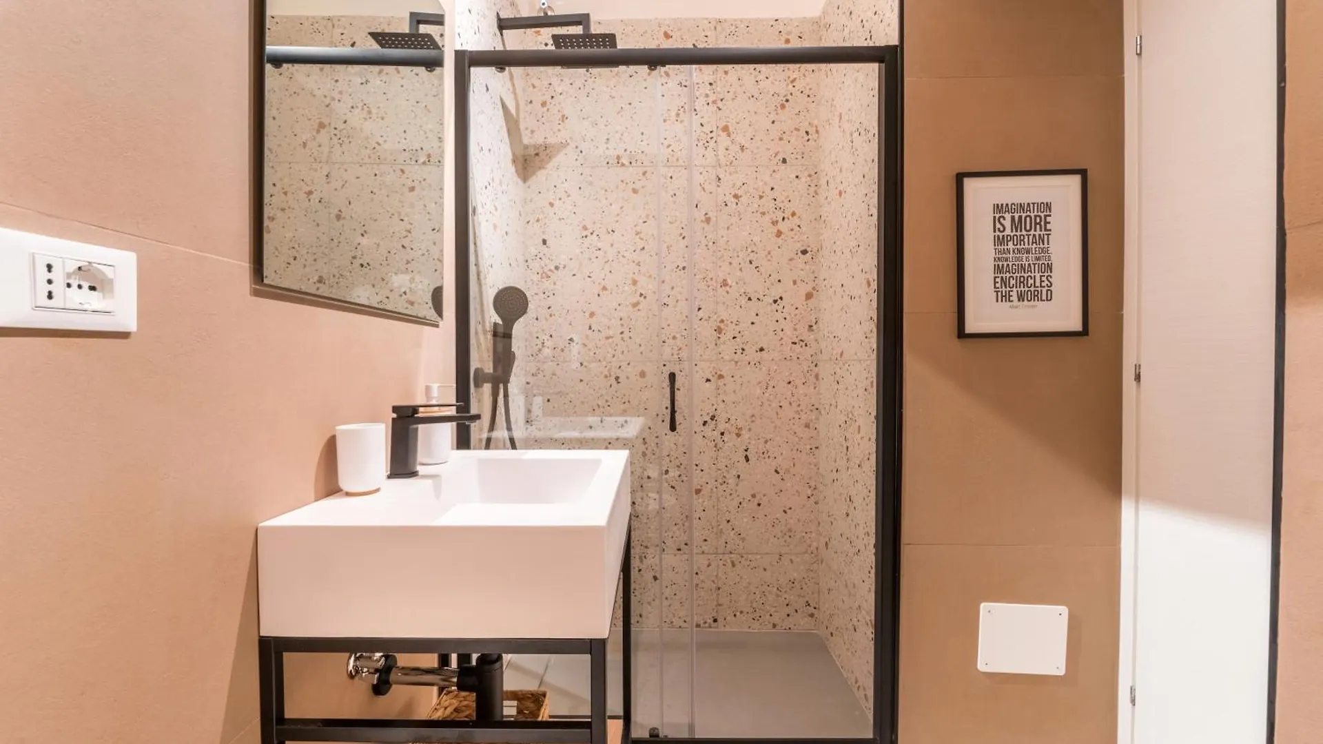 アパート Famm - Cozy Flat In Trastevere ローマ