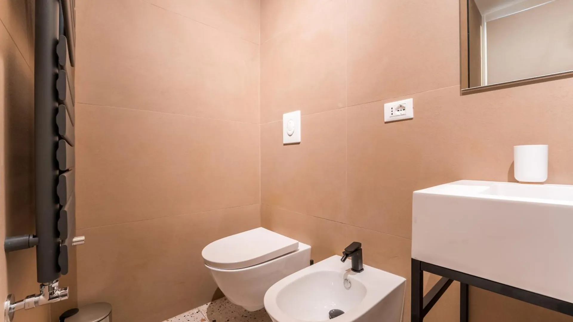 Famm - Cozy Flat In Trastevere Rome Apartment